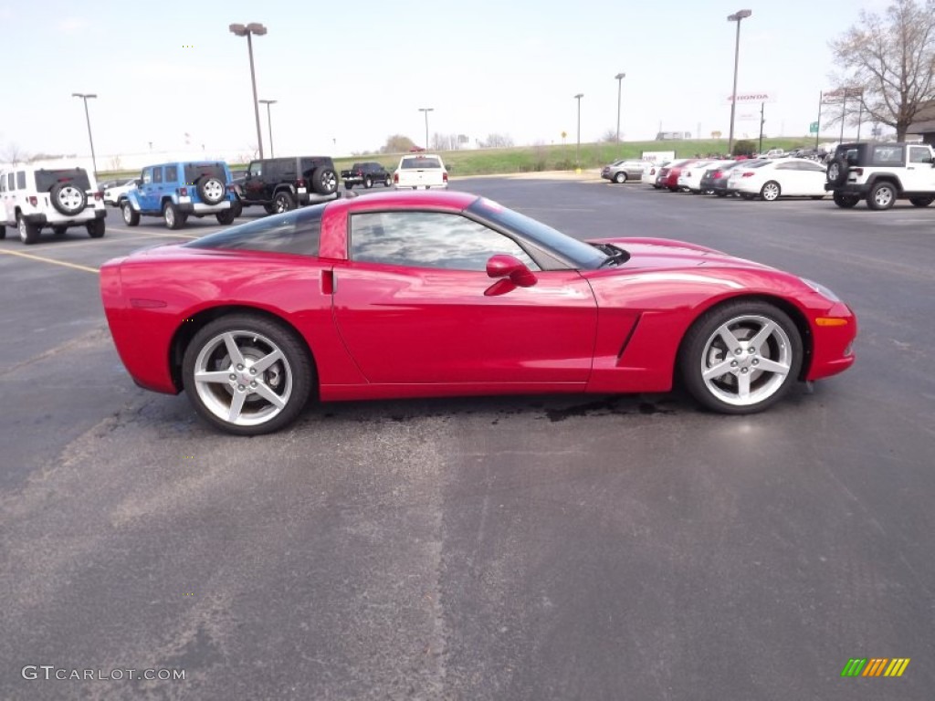Victory Red 2005 Chevrolet Corvette Coupe Exterior Photo #62345774