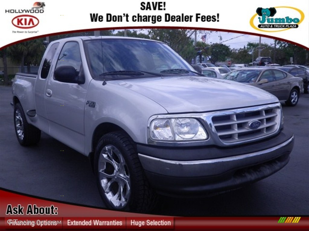 2003 F150 XLT SuperCab - Silver Metallic / Medium Graphite Grey photo #1