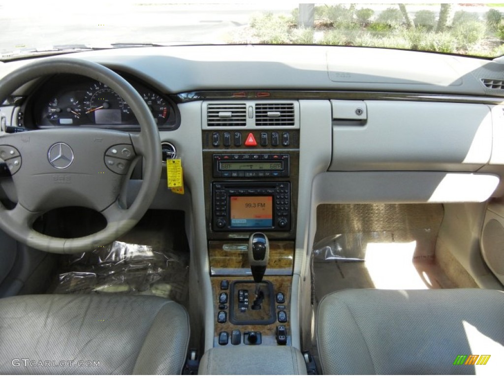 2002 Mercedes-Benz E 430 Sedan Dashboard Photos