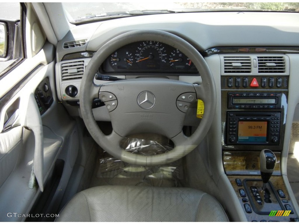 Ash Interior 2002 Mercedes-Benz E 430 Sedan Photo #62348129