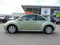 2009 Gecko Green Metallic Volkswagen New Beetle 2.5 Coupe  photo #2