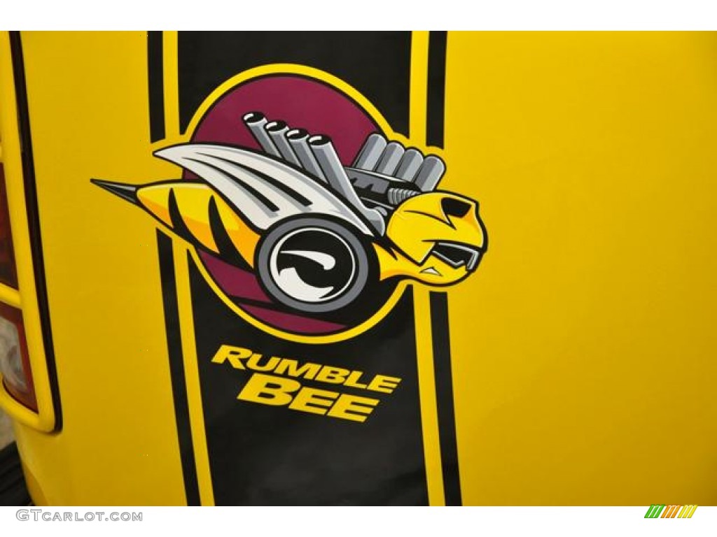2005 Dodge Ram 1500 SLT Rumble Bee Regular Cab 4x4 Marks and Logos Photo #62348720