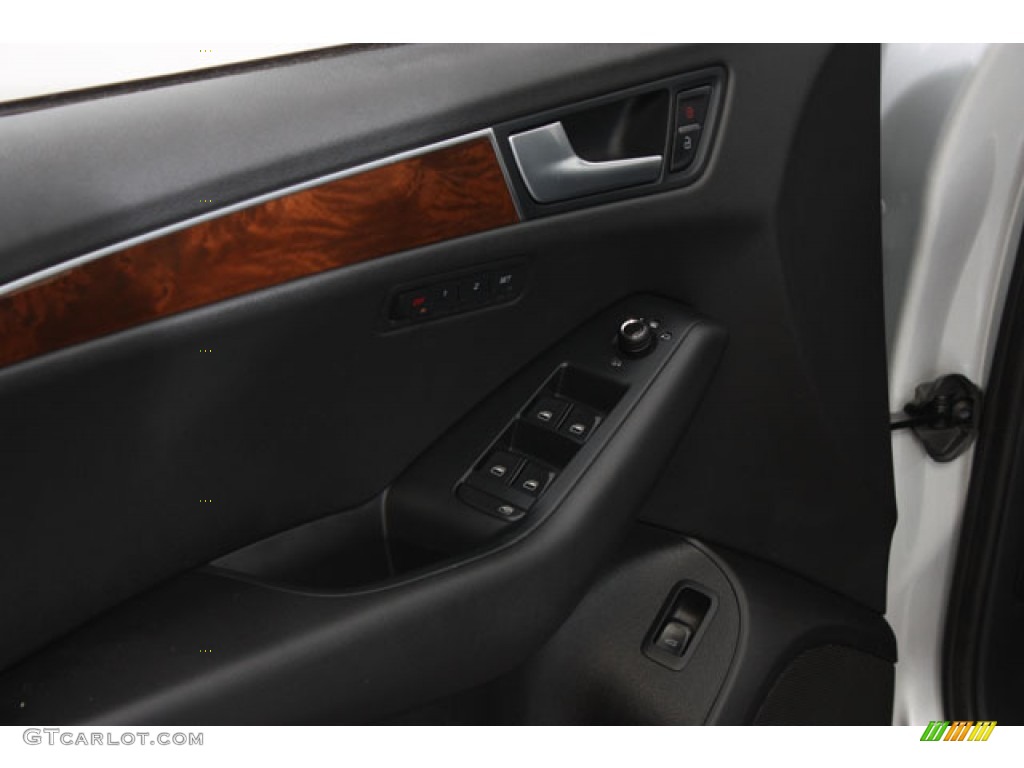 2009 Q5 3.2 Premium quattro - Ice Silver Metallic / Black photo #17