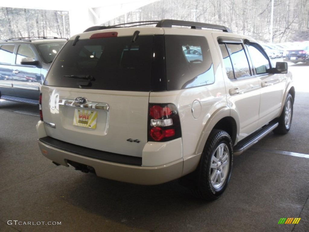 2010 Explorer Eddie Bauer 4x4 - White Suede / Black/Camel photo #6