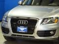 2009 Ice Silver Metallic Audi Q5 3.2 Premium quattro  photo #4