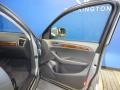 2009 Ice Silver Metallic Audi Q5 3.2 Premium quattro  photo #26