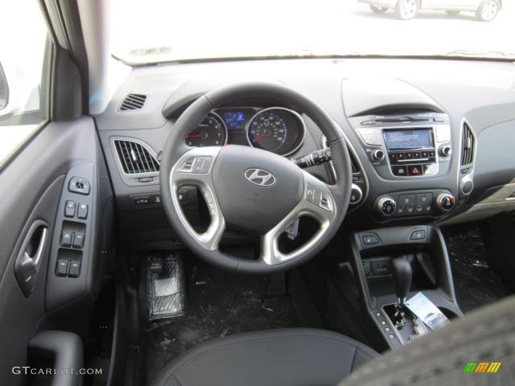 2012 Tucson GLS AWD - Diamond Silver / Black photo #15