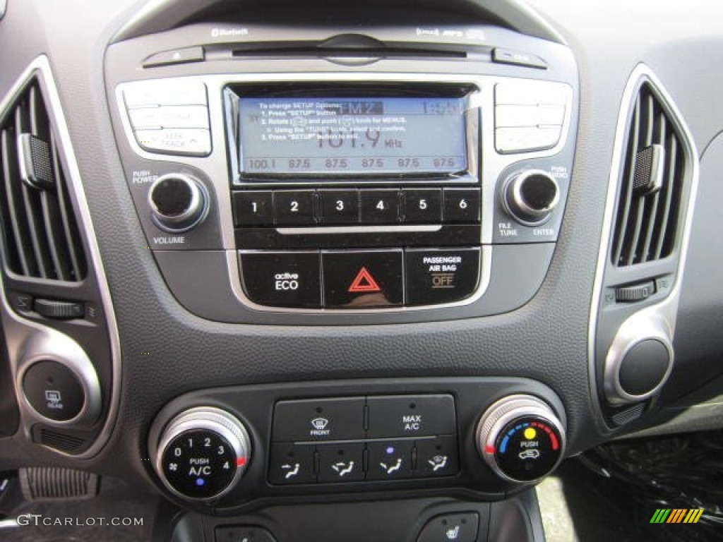 2012 Tucson GLS AWD - Diamond Silver / Black photo #19