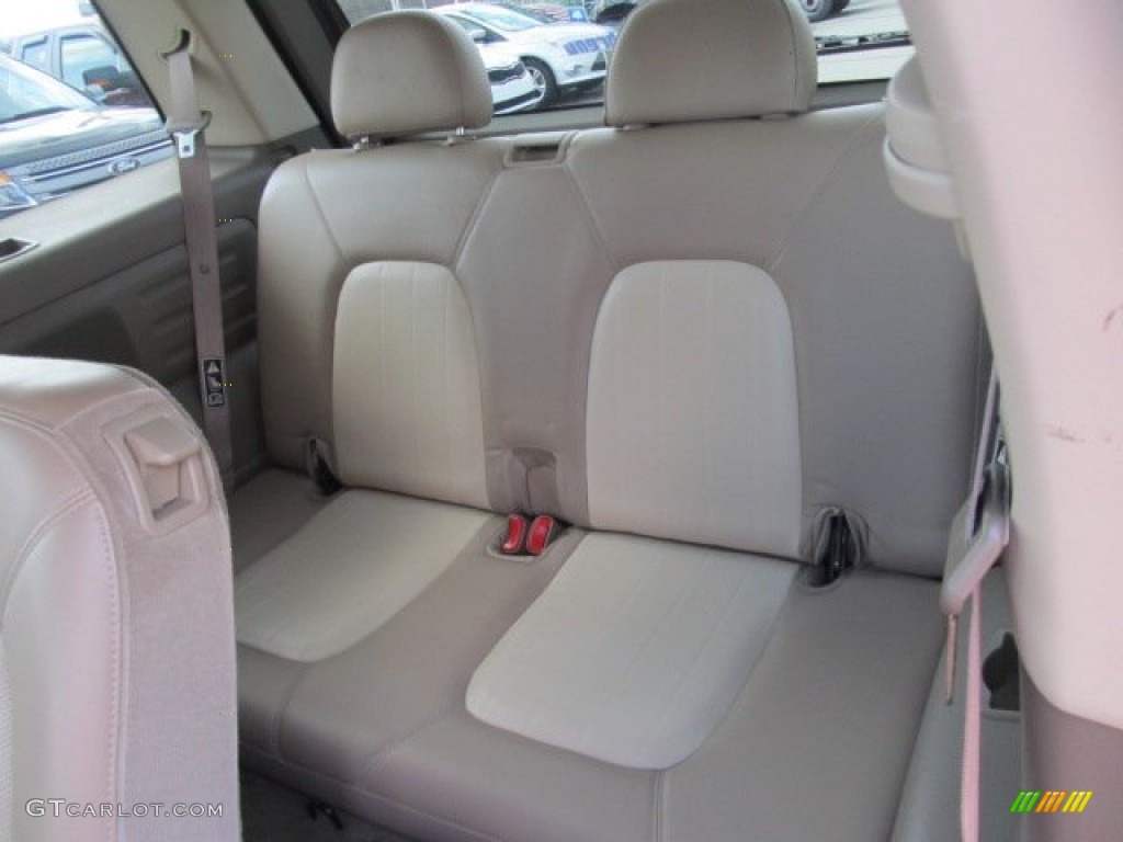 Medium Dark Parchment Interior 2002 Mercury Mountaineer AWD Photo #62355599