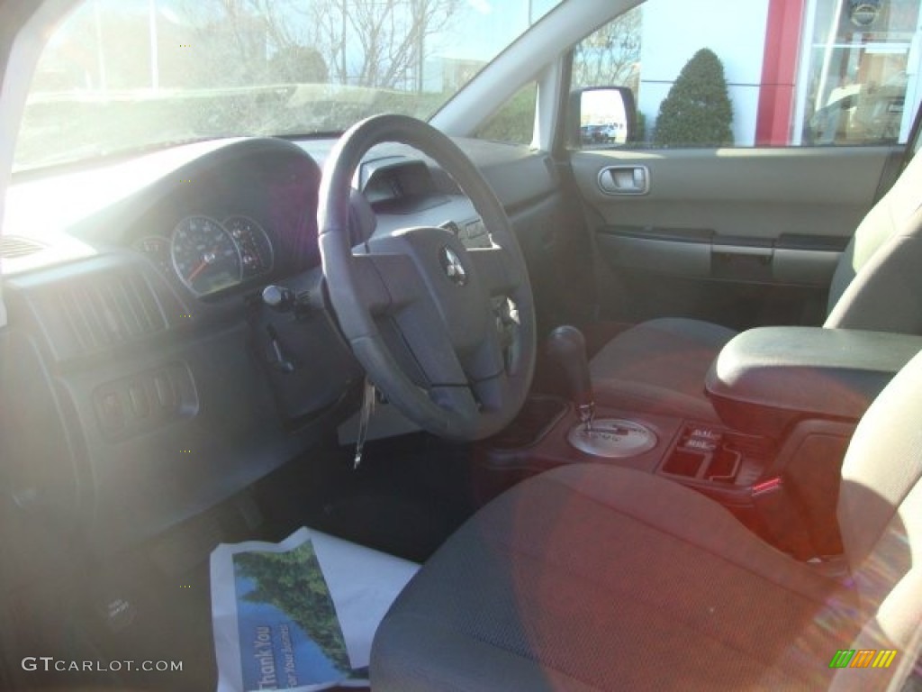 2004 Endeavor LS AWD - Machine Green Metallic / Charcoal Gray photo #13