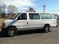Oxford White - E Series Van E350 Commercial Photo No. 1