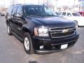 Black - Suburban LT 4x4 Photo No. 3