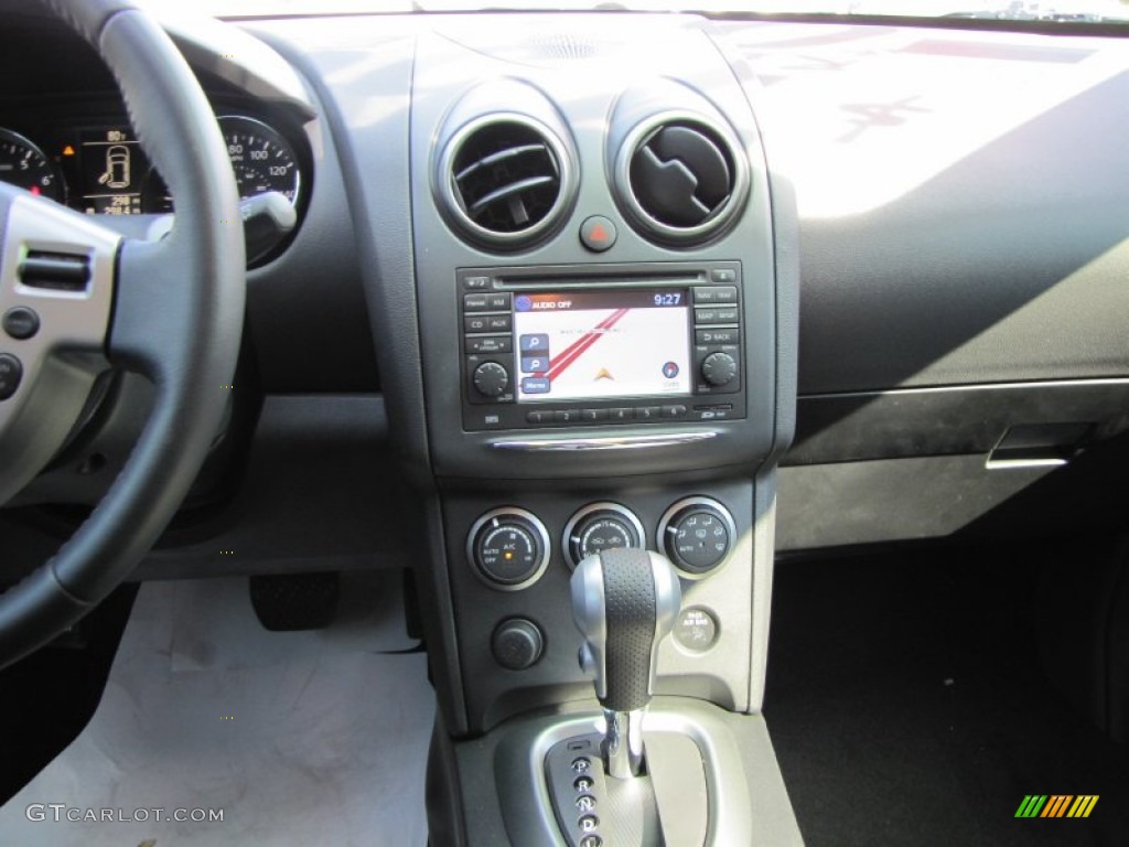 2011 Rogue SL - Cayenne Red / Black photo #12