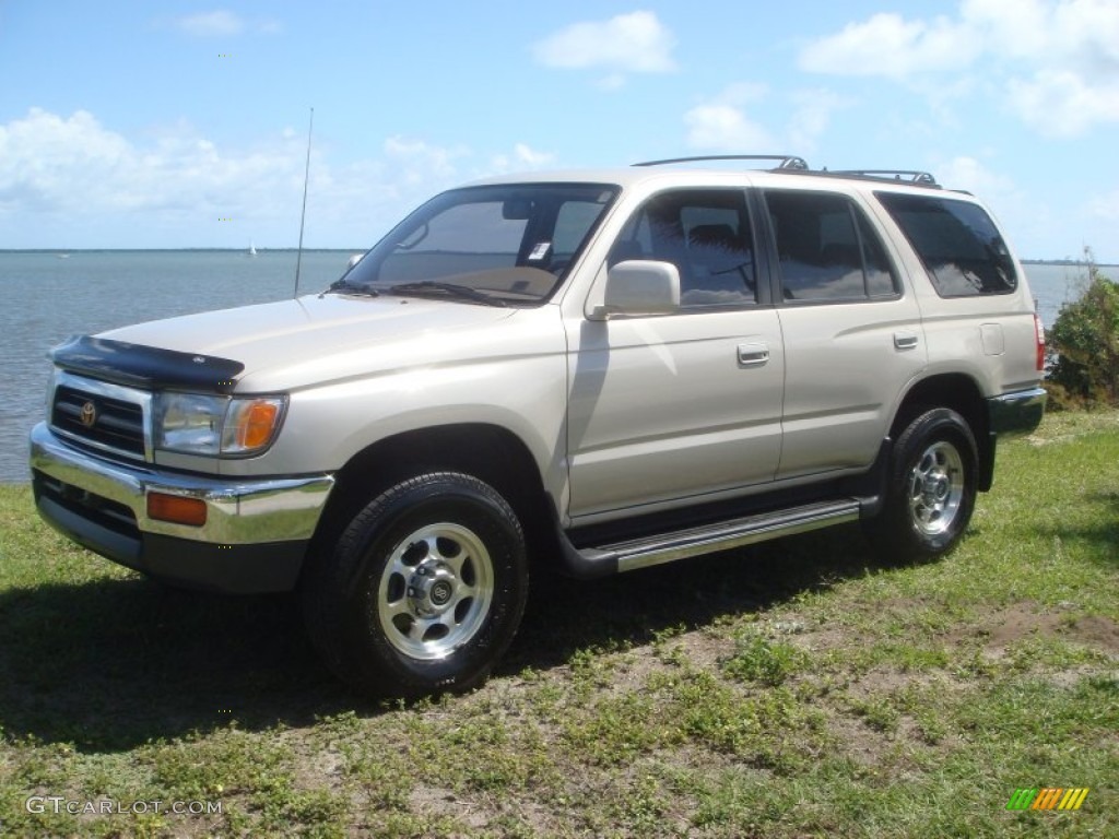 1998 4Runner SR5 - Beige Pearl / Oak photo #1