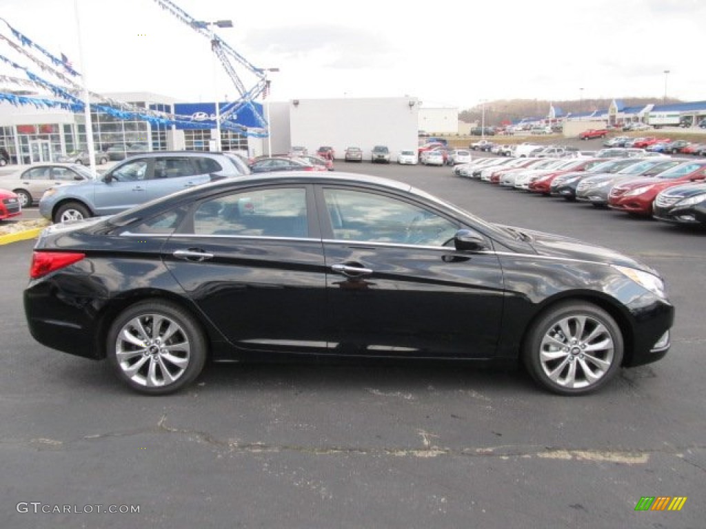 2012 Sonata SE - Midnight Black / Black photo #2
