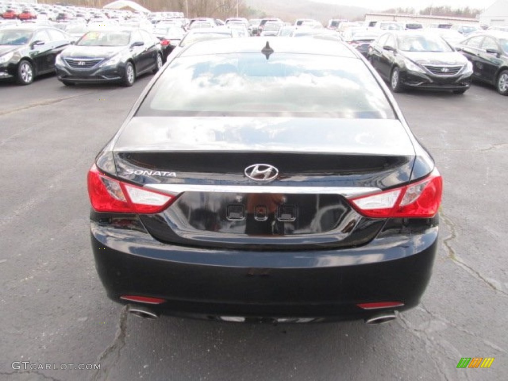 2012 Sonata SE - Midnight Black / Black photo #5