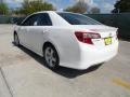 Super White - Camry SE Photo No. 5
