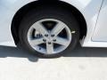 Super White - Camry SE Photo No. 11