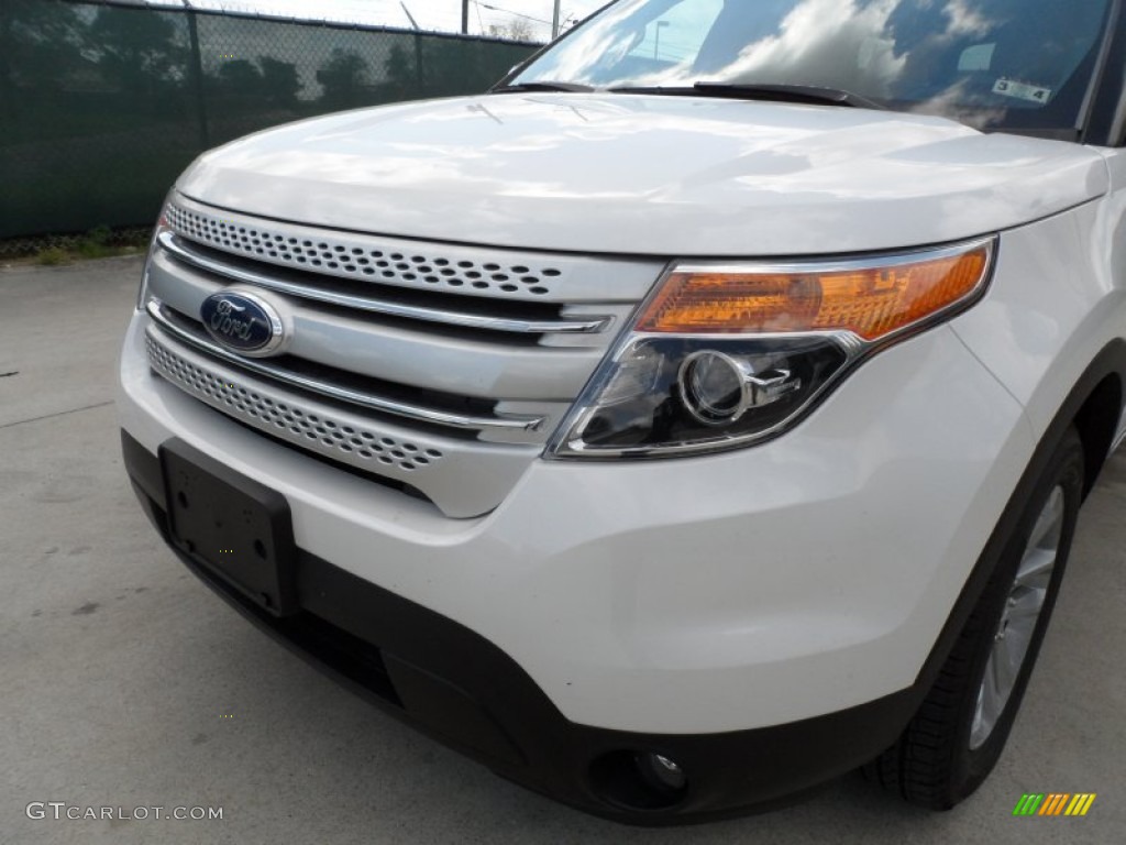 2012 Explorer XLT EcoBoost - White Platinum Tri-Coat / Medium Light Stone photo #10