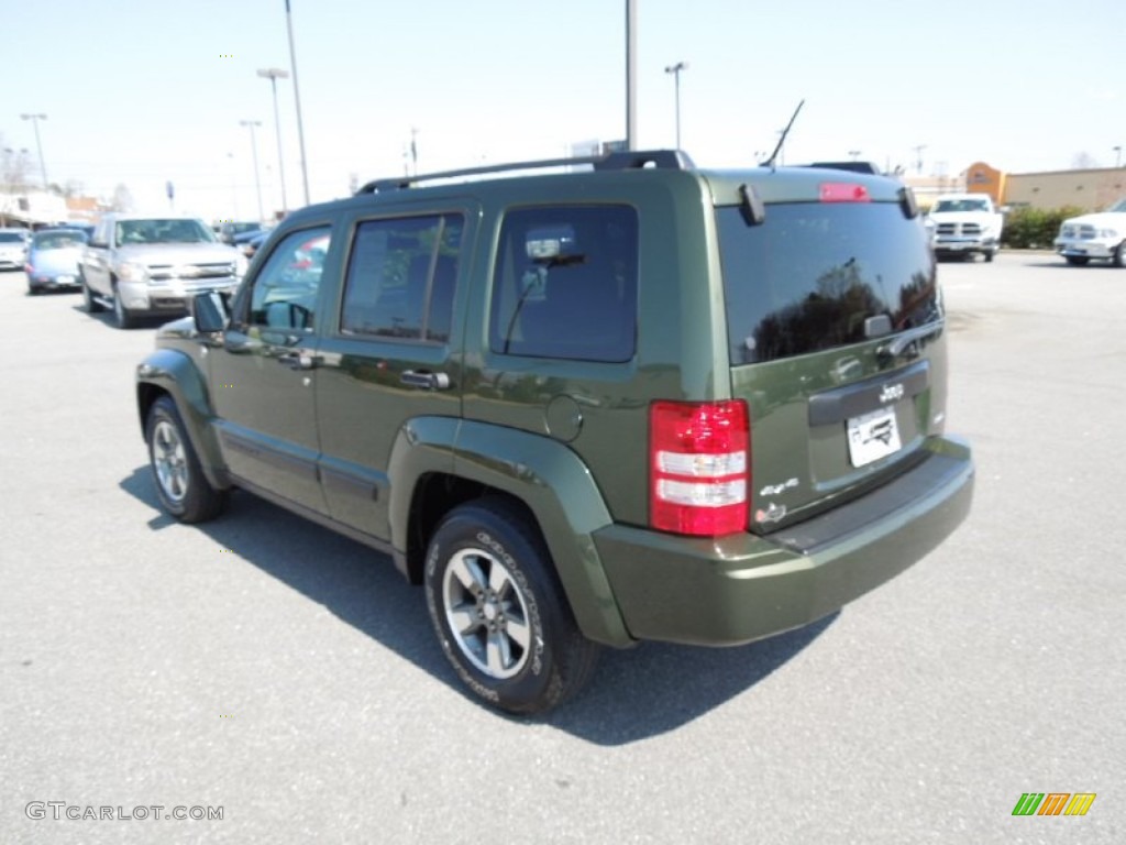 2008 Liberty Sport 4x4 - Jeep Green Metallic / Pastel Slate Gray photo #4