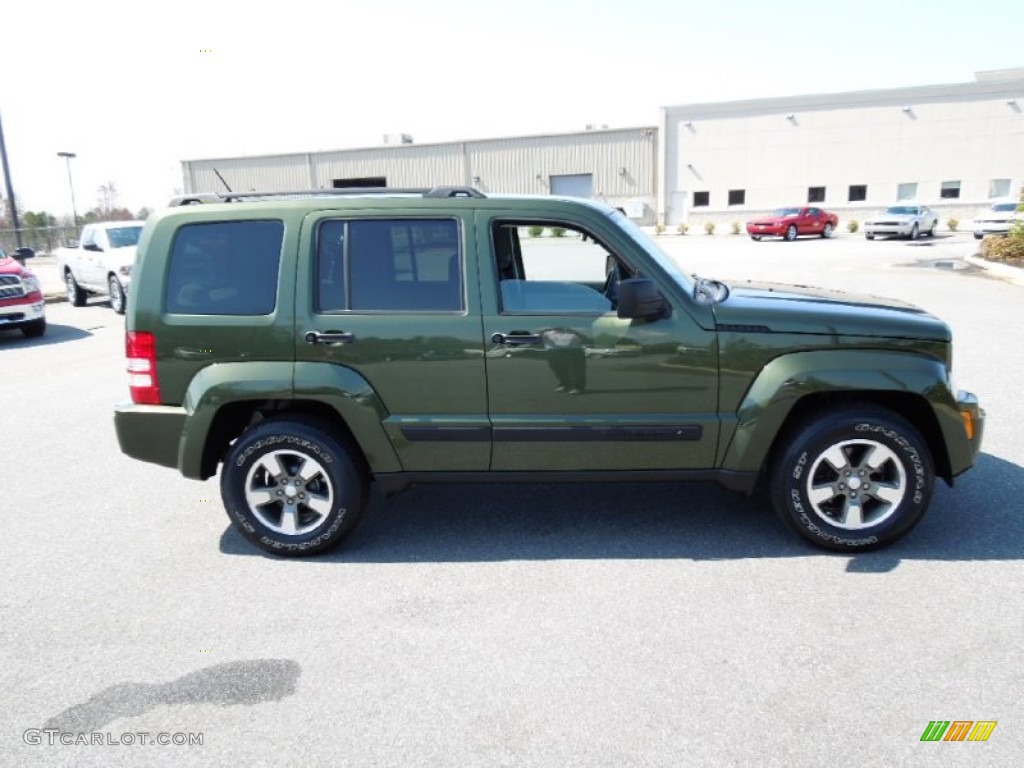 2008 Liberty Sport 4x4 - Jeep Green Metallic / Pastel Slate Gray photo #6