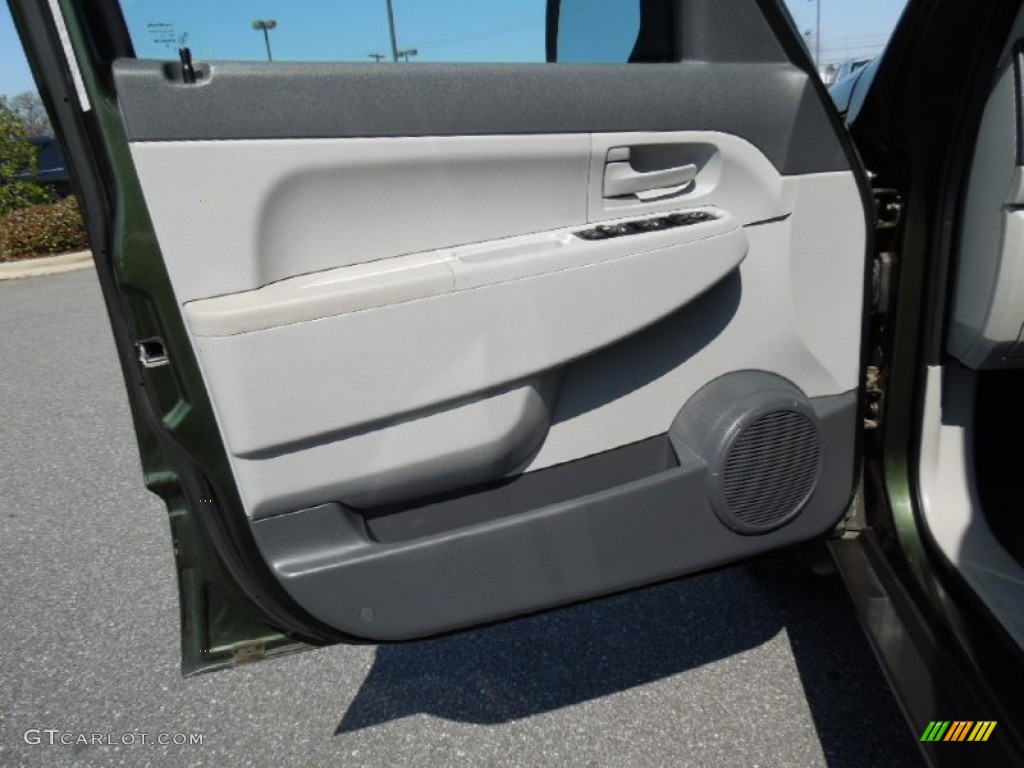 2008 Liberty Sport 4x4 - Jeep Green Metallic / Pastel Slate Gray photo #7