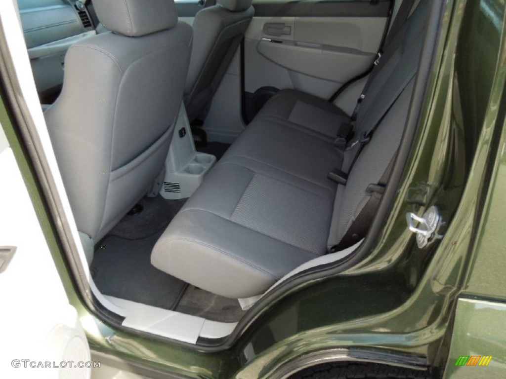 2008 Liberty Sport 4x4 - Jeep Green Metallic / Pastel Slate Gray photo #13