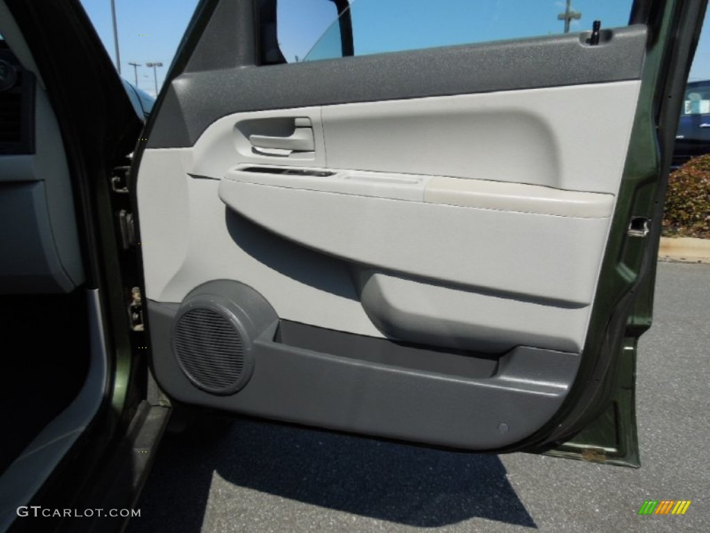 2008 Liberty Sport 4x4 - Jeep Green Metallic / Pastel Slate Gray photo #20