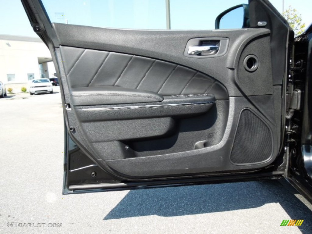 2011 Dodge Charger R/T Mopar '11 Black/Mopar Blue Door Panel Photo #62369061