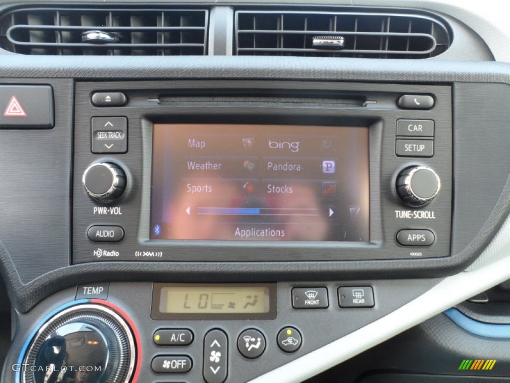 2012 Toyota Prius c Hybrid Three Controls Photo #62369797