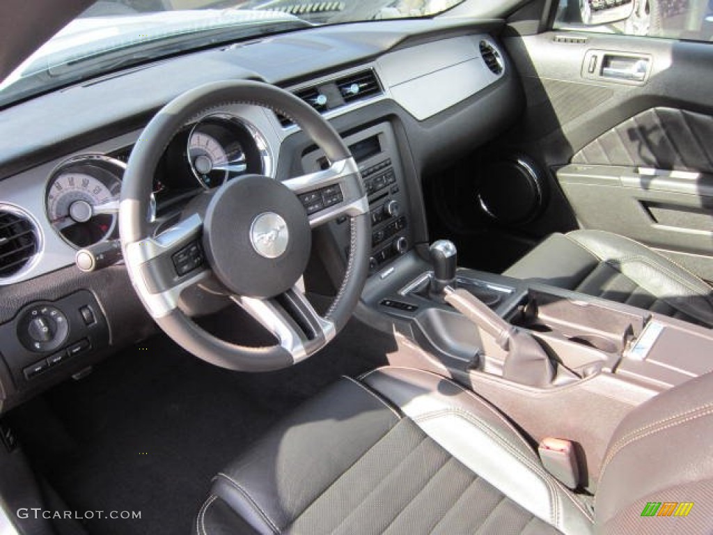 Charcoal Black Interior 2010 Ford Mustang GT Premium Coupe Photo #62372847