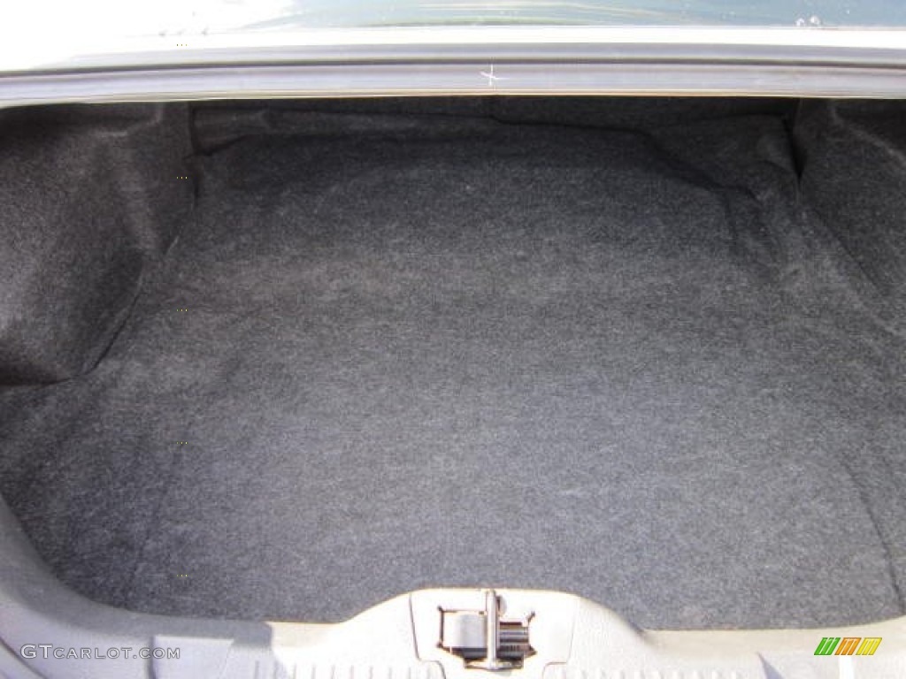 2010 Ford Mustang GT Premium Coupe Trunk Photo #62372871