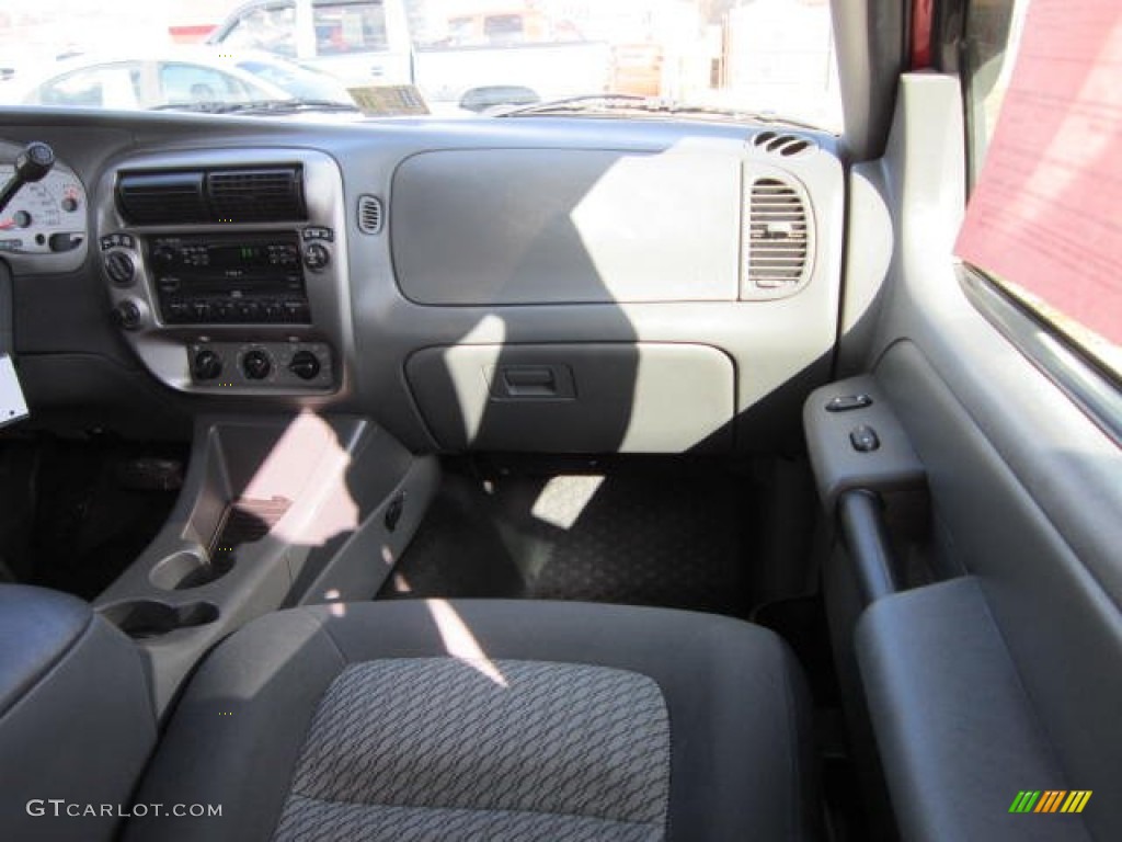 2004 Explorer Sport Trac XLT 4x4 - Red Fire Metallic / Medium Dark Flint/Dark Flint photo #18