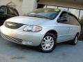 Bright Silver Metallic 2001 Chrysler Town & Country LXi