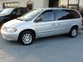 Bright Silver Metallic - Town & Country LXi Photo No. 3