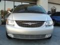 Bright Silver Metallic - Town & Country LXi Photo No. 35