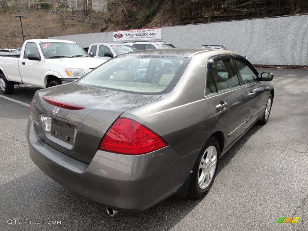 2007 Accord EX Sedan - Carbon Bronze Pearl / Ivory photo #4