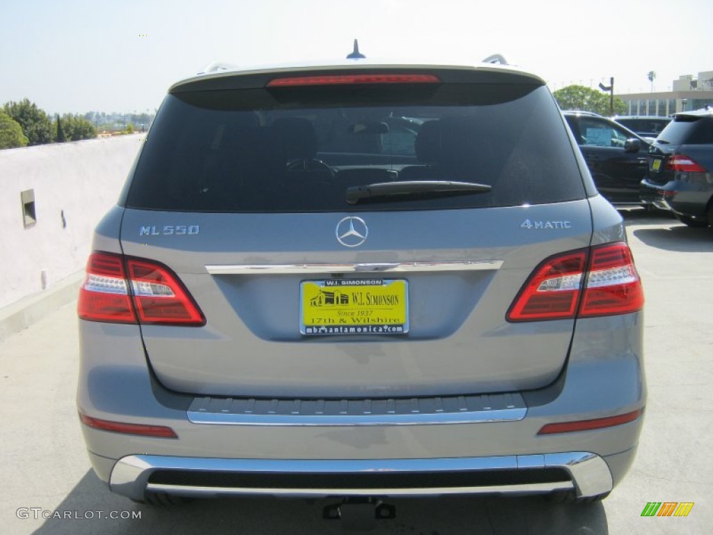 2012 ML 550 4Matic - Palladium Silver Metallic / Black photo #5