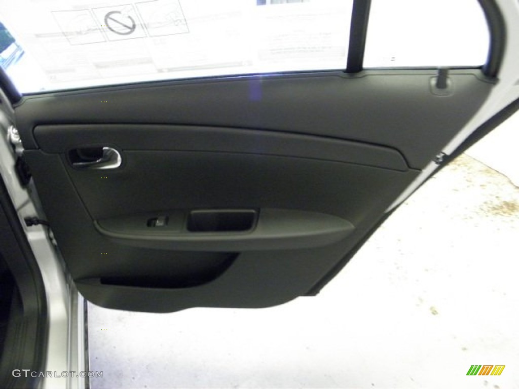 2012 Malibu LT - Silver Ice Metallic / Ebony photo #9