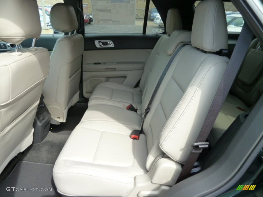 2013 Ford Explorer XLT 4WD Rear Seat Photo #62379614