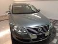 United Gray - Passat Komfort Sedan Photo No. 2