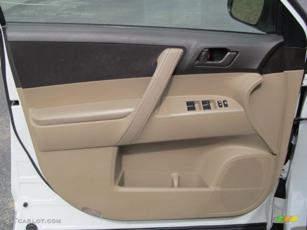 2010 Toyota Highlander V6 4WD Sand Beige Door Panel Photo #62382853