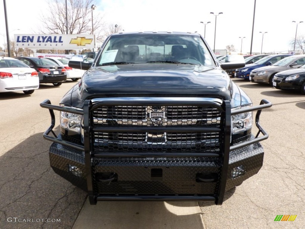 2011 Ram 3500 HD Laramie Crew Cab 4x4 Dually - Hunter Green Pearl / Dark Slate Gray photo #3