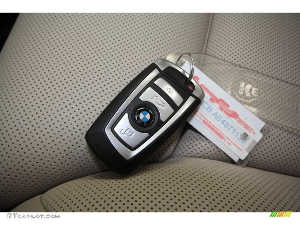 2010 BMW 7 Series 750Li Sedan Keys Photo #62386368