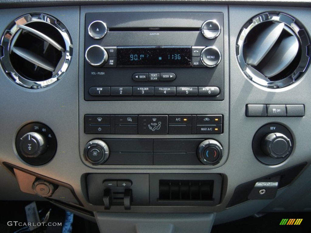 2012 F250 Super Duty XLT Crew Cab 4x4 - Ingot Silver Metallic / Steel photo #9