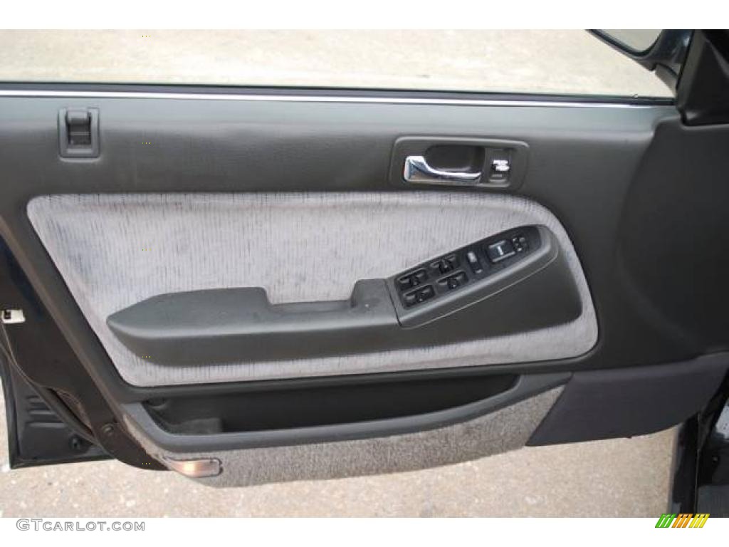 1992 Accord LX Sedan - Phantom Gray Pearl / Gray photo #11