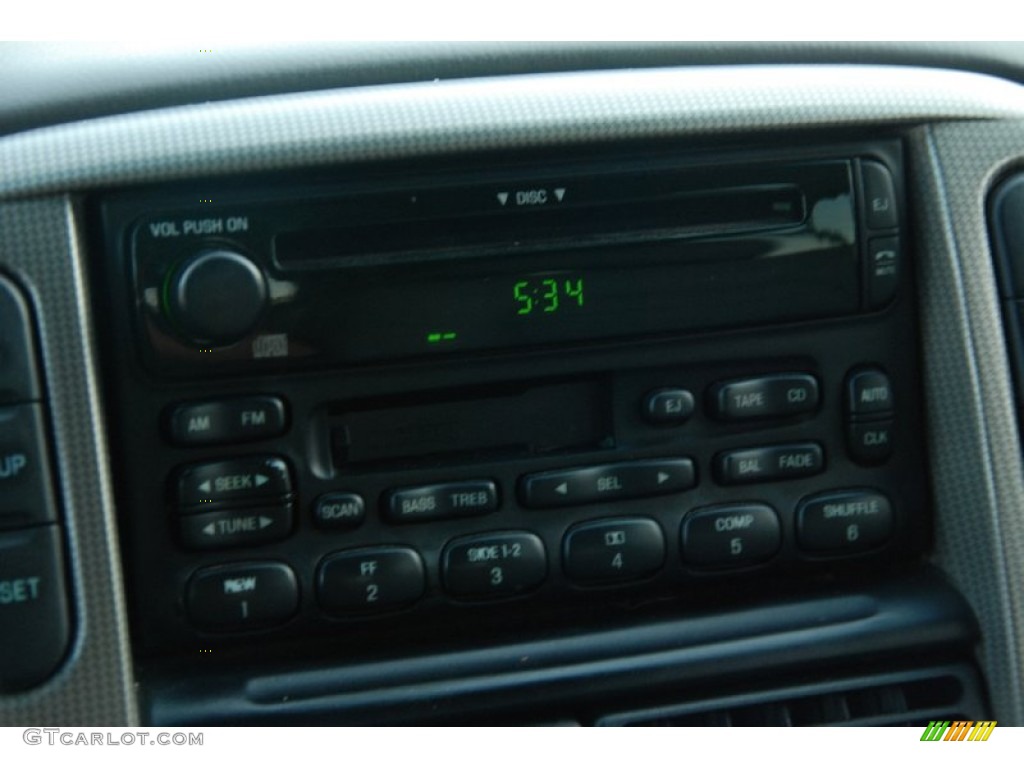 2005 Explorer XLT - Dark Blue Pearl Metallic / Graphite photo #27