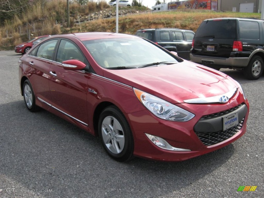 2011 Sonata Hybrid - Venetian Red / Camel photo #4
