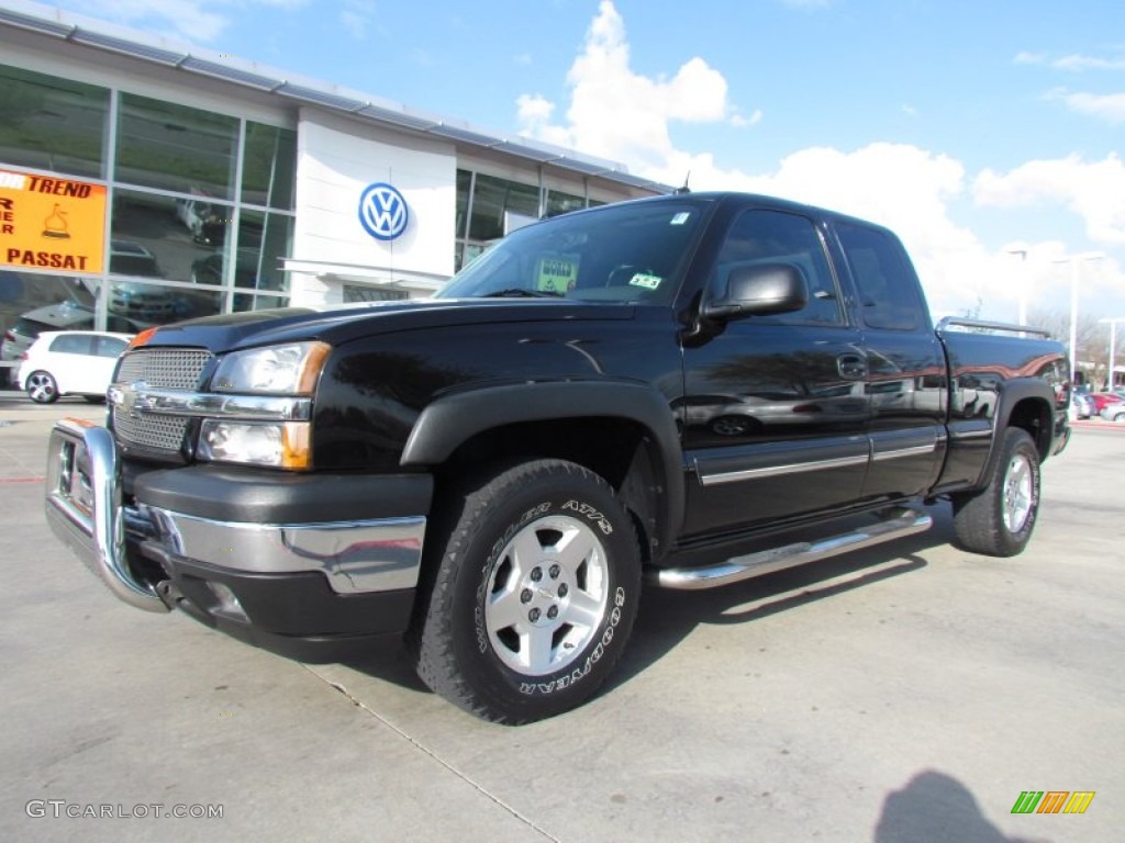 2005 Silverado 1500 LS Extended Cab 4x4 - Black / Dark Charcoal photo #1