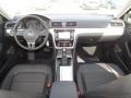 Black - Passat 2.5L SE Photo No. 5